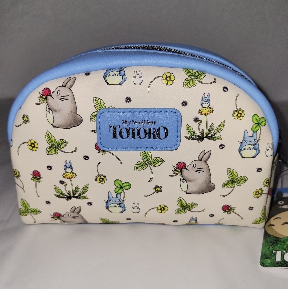 Loungefly Studio Ghibli My Neighbor Totoro Forest Picking Makeup Bag